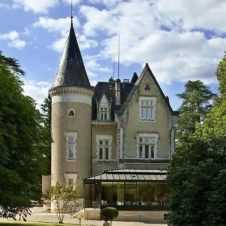 Hotel Orangerie Du Chateau 3*